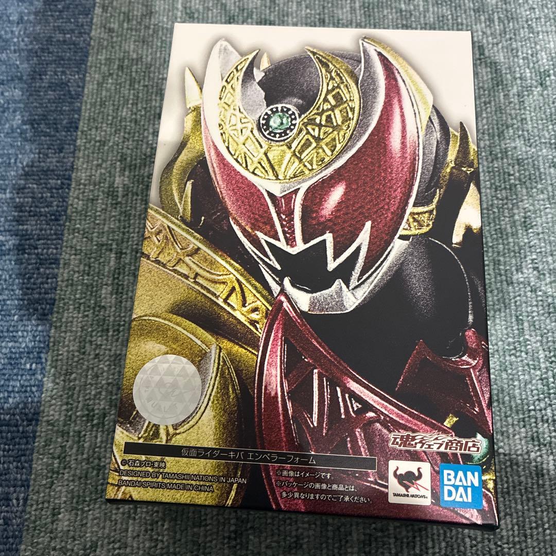 さ*さ様 真骨頂BANDAI 仮面ライダーキバエンペラーフォーム