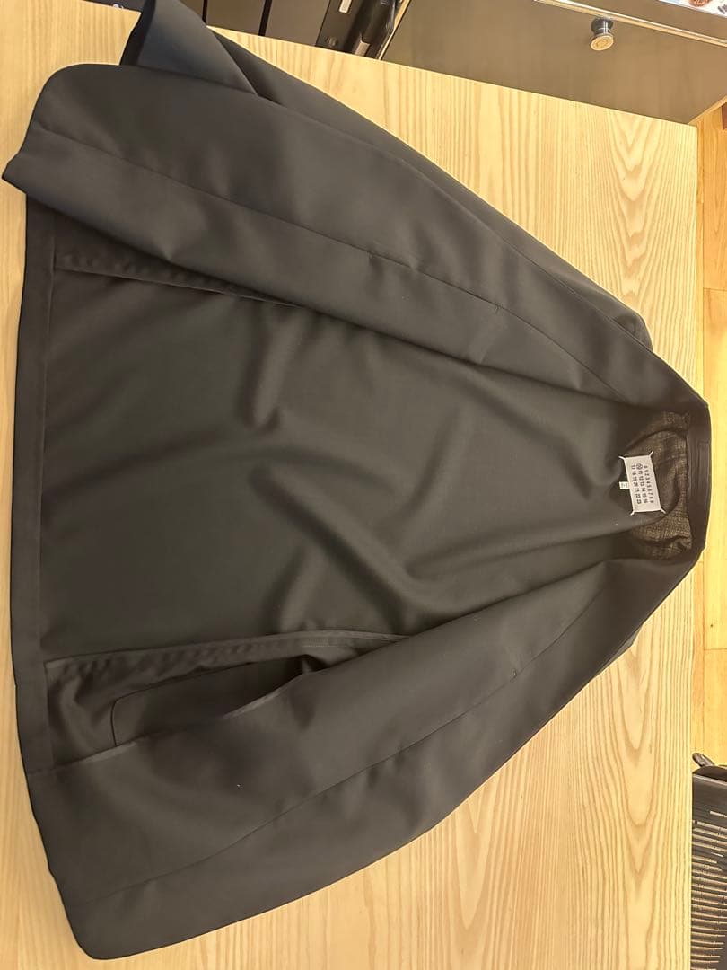 マルジェラ　ノーカラーブラックジャケット　サイズ44