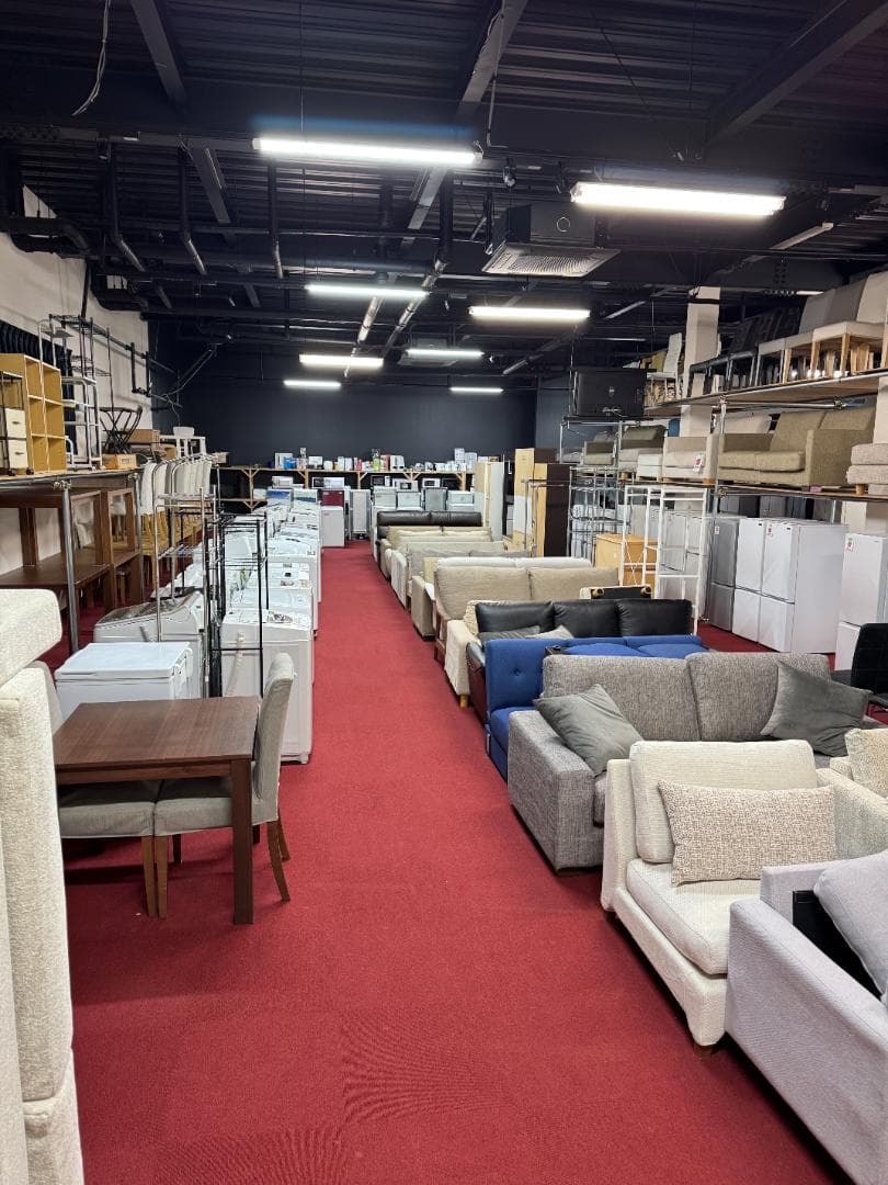 東京23区送料無料　美品東芝3ドア冷蔵庫2023年製　326L　GR-U33SC