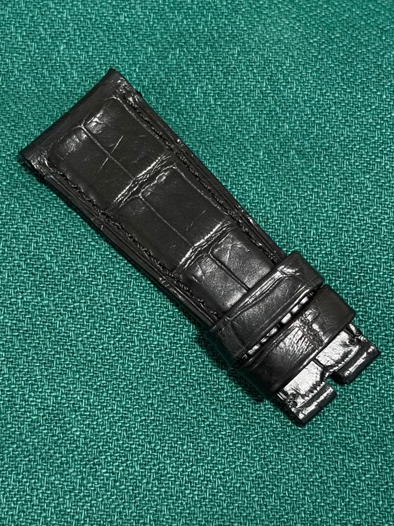 パネライ　純正ベルト　ブラック　24-20ミリ　未使用品