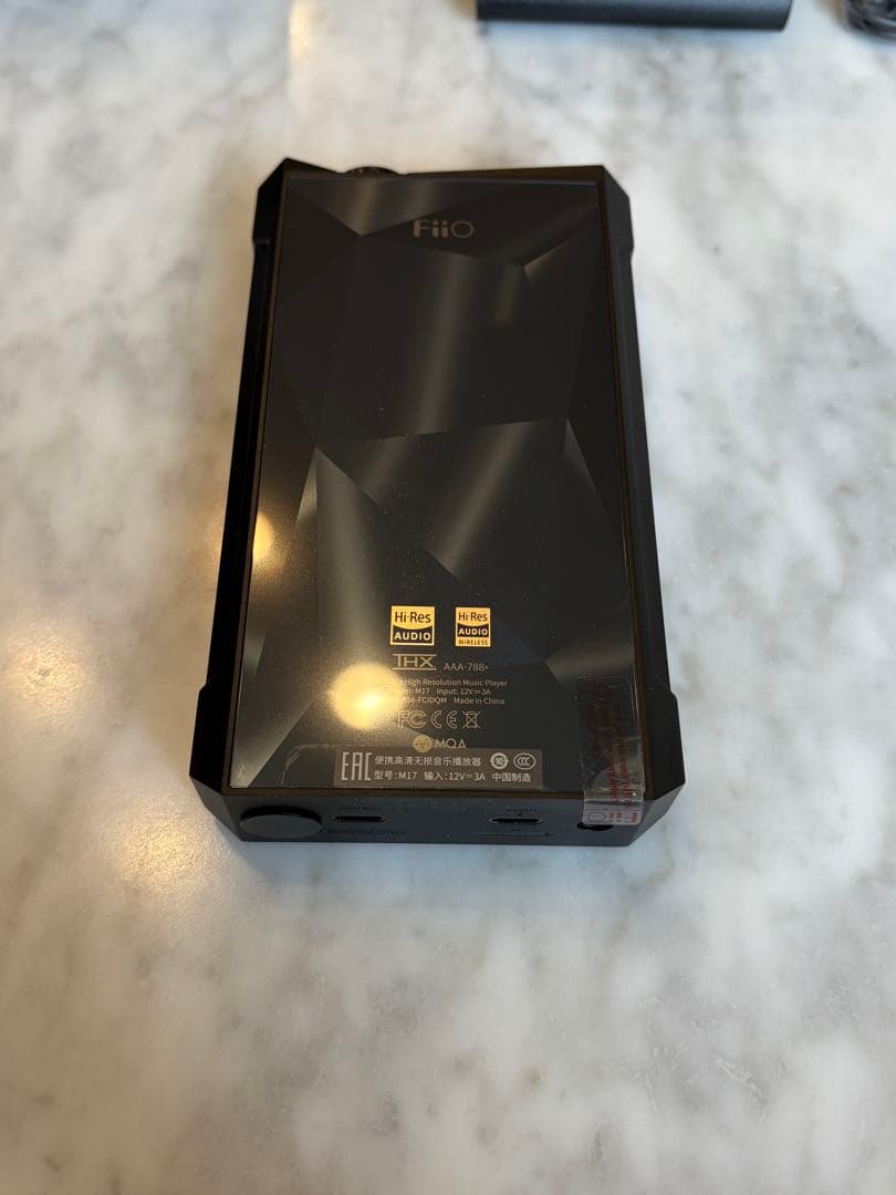 ポータブルプレーヤー FiiO M17