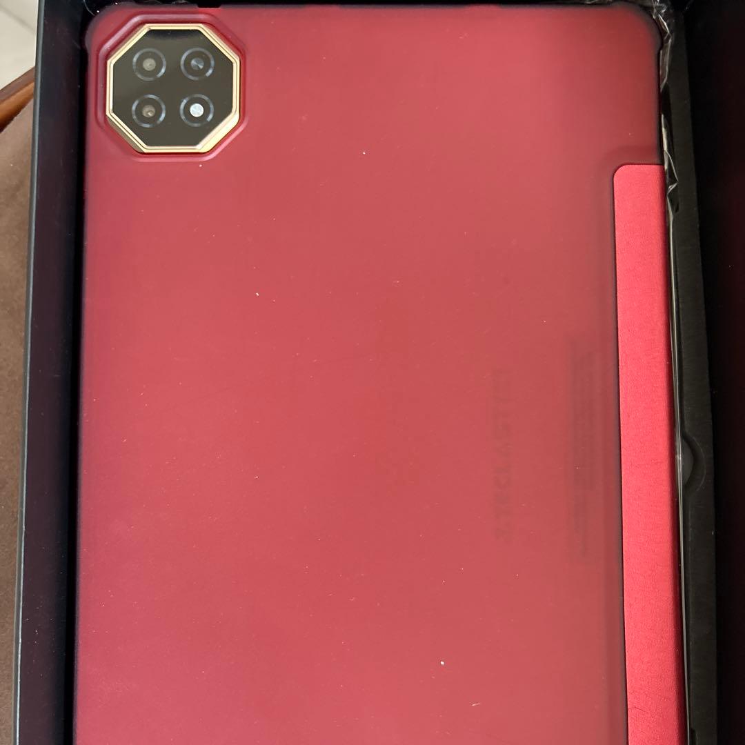 な*ー様 TECLAST タブレット レッド 本体