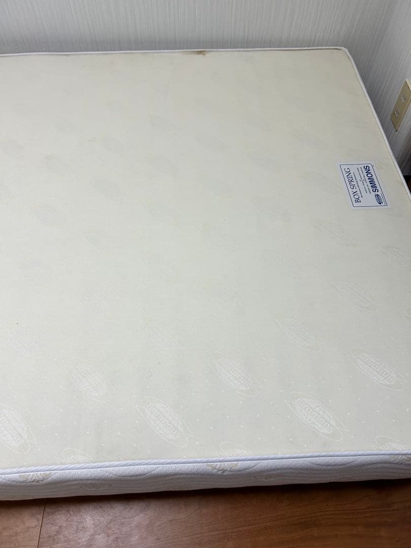 Simmons ボックススプリング セミダブル クリーム色