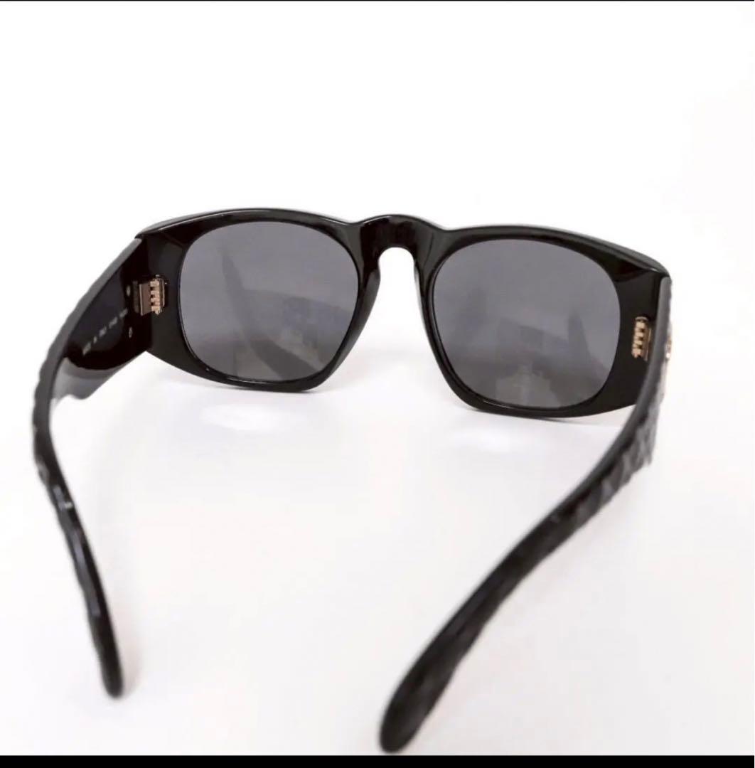 【極美品】シャネル サングラス マトラッセ×CCロゴ ブラック×ゴールド 714