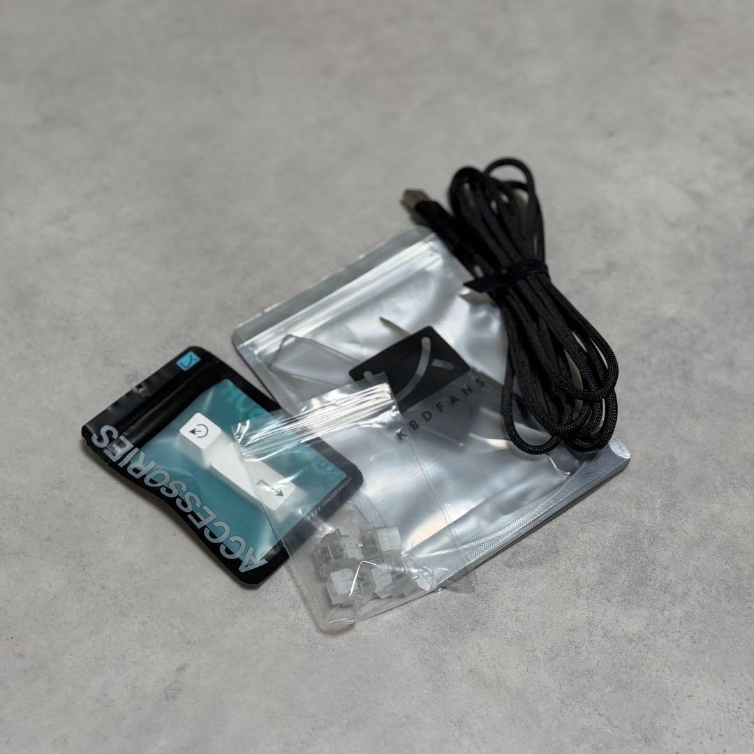 （定価39800）Kbdfans Holy60 HE White