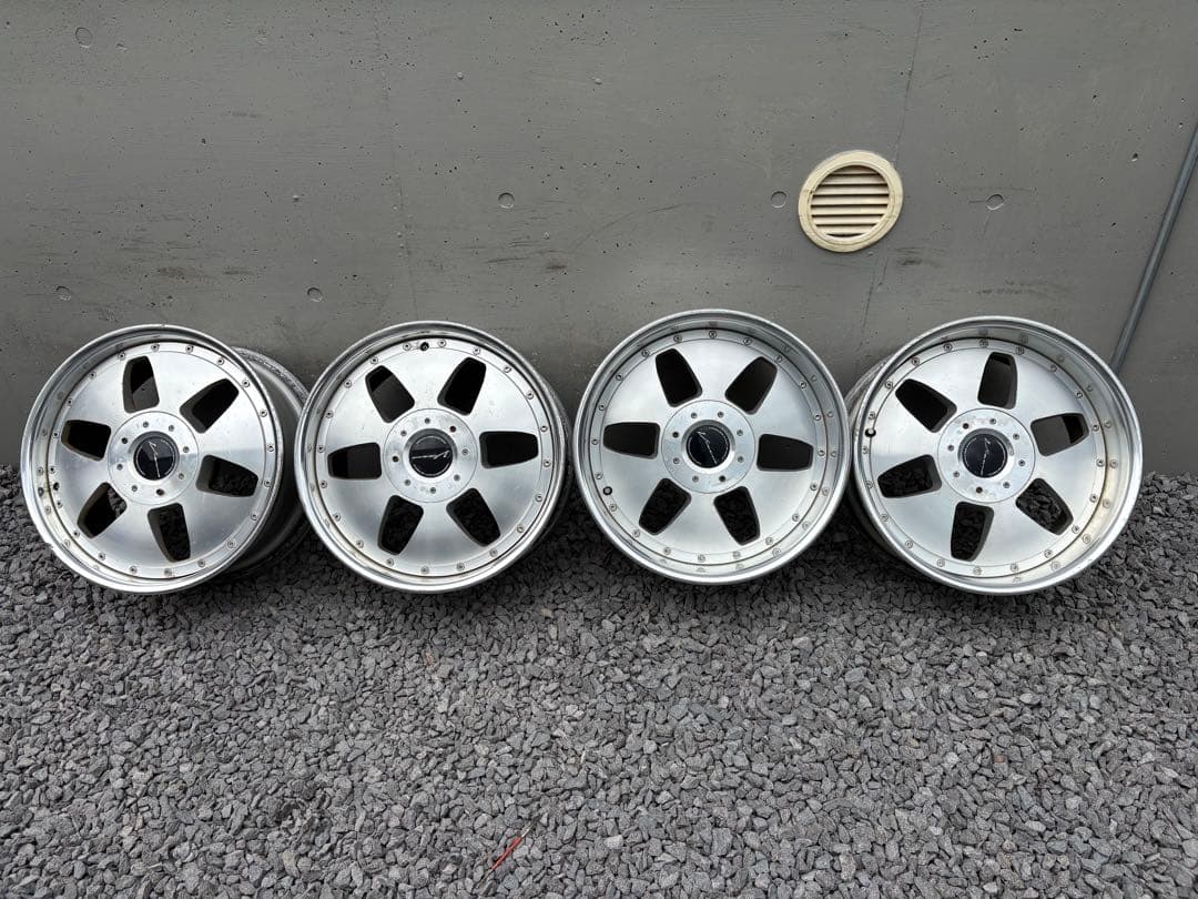 専用❗️SSR❗️ヴィエナクライス18インチアルミ☆6穴139.7 8.5J