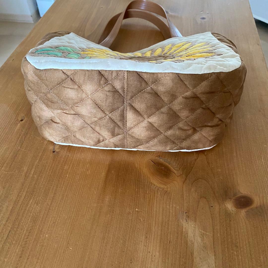 ハワイアンキルト◆トートバッグ◆ひまわり◆ハンドメイド◆チャーム付き