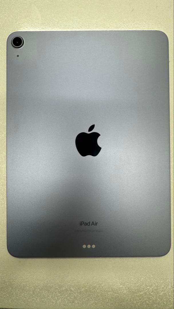 Apple iPad Air 第5世代 M1搭載　256GB