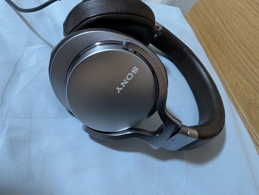 SONY MDR-1A ケース付き