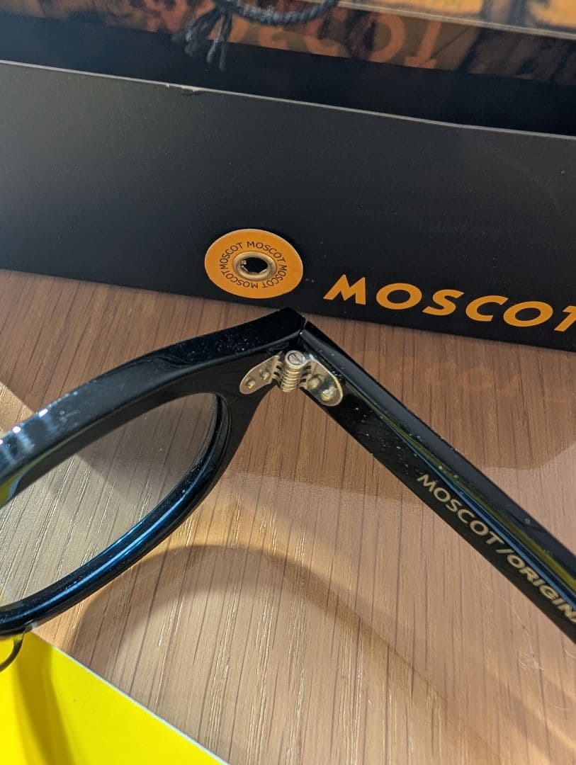 モスコットレムトッシュ　ジョン・レノン跳ね上げサングラス　セット販売