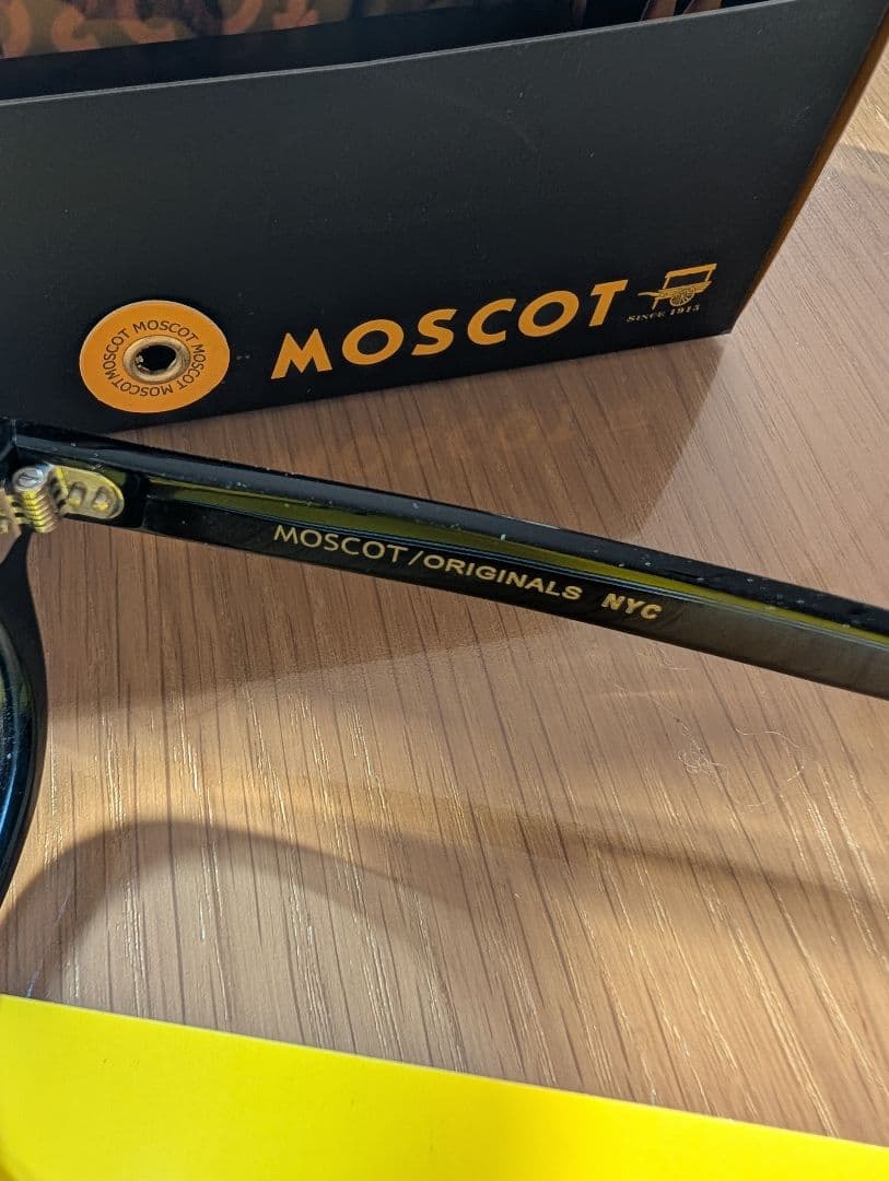 モスコットレムトッシュ　ジョン・レノン跳ね上げサングラス　セット販売