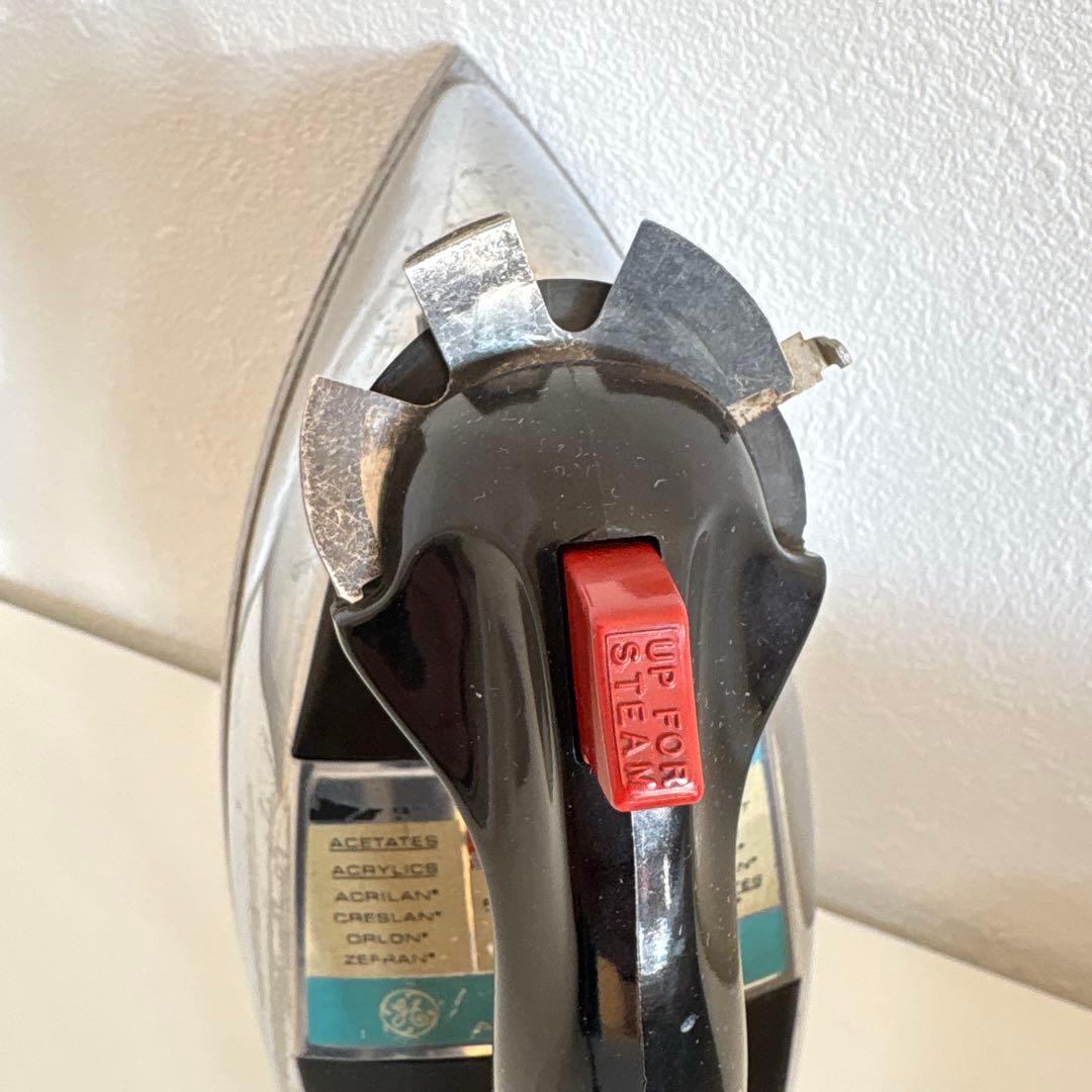 GE Steam and Dry Iron 年代物 レトロ 動作確認済み