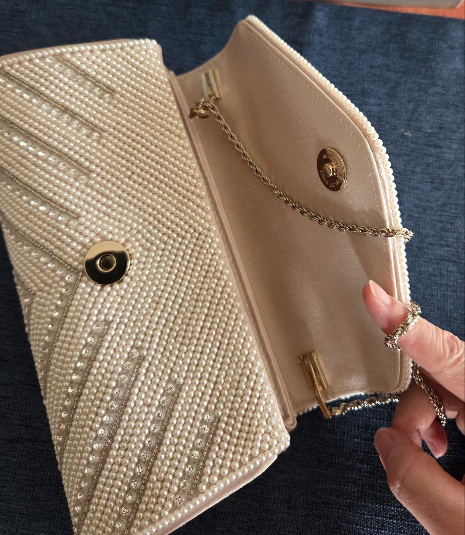 東京イギン　パール装飾 クラッチバッグ　コサージュ　髪飾り