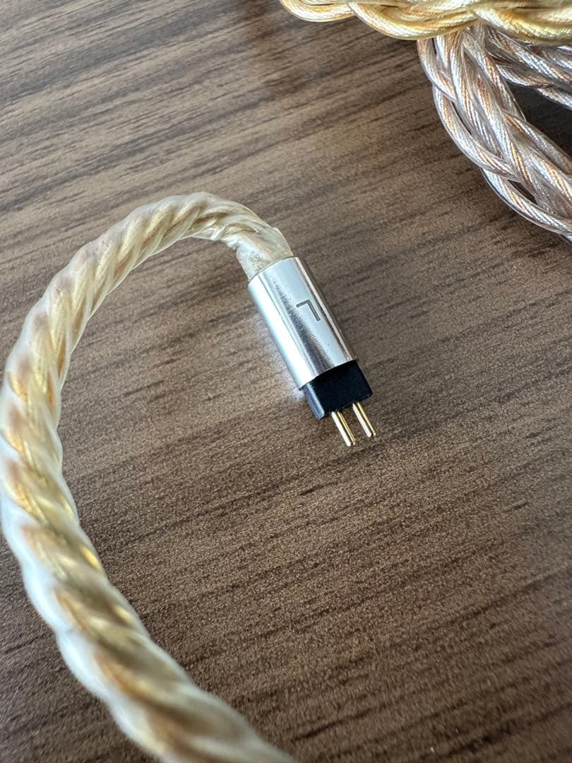 イヤホン EFFECT AUDIO Lionheart 8wire 2pin 4.4mm