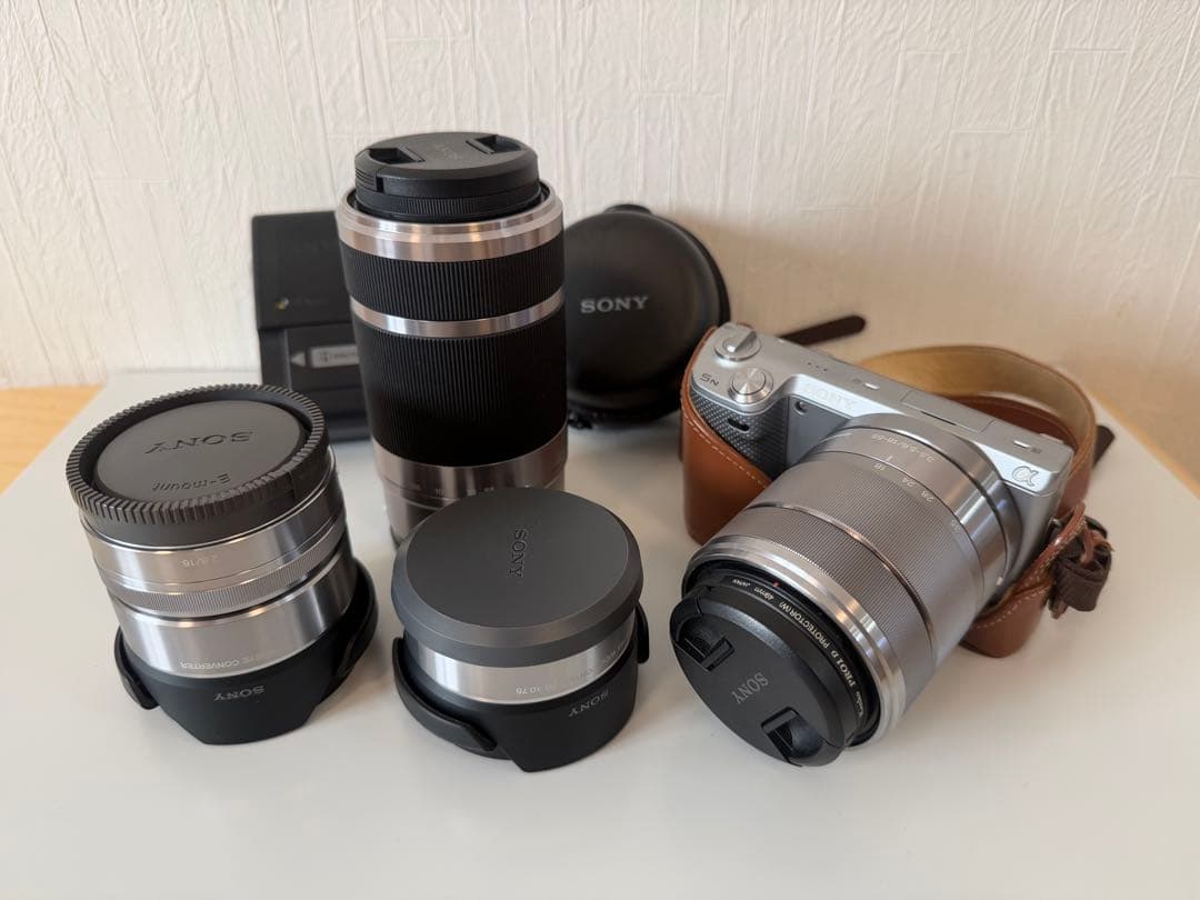 美品！Sony NEX-5Ｎ　デジタル一眼レフカメラとレンズセット（おまけ有り）