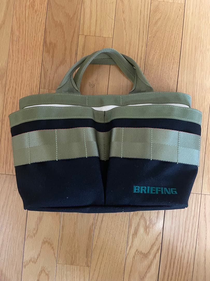 BRIEFING 中型カートバッグ ブラック/カーキ