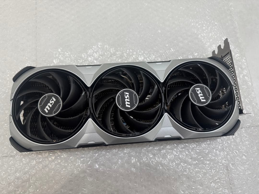 グラフィックボード・グラボ・ビデオカード GeForce RTX 4090 VENTUS 3X E 24G