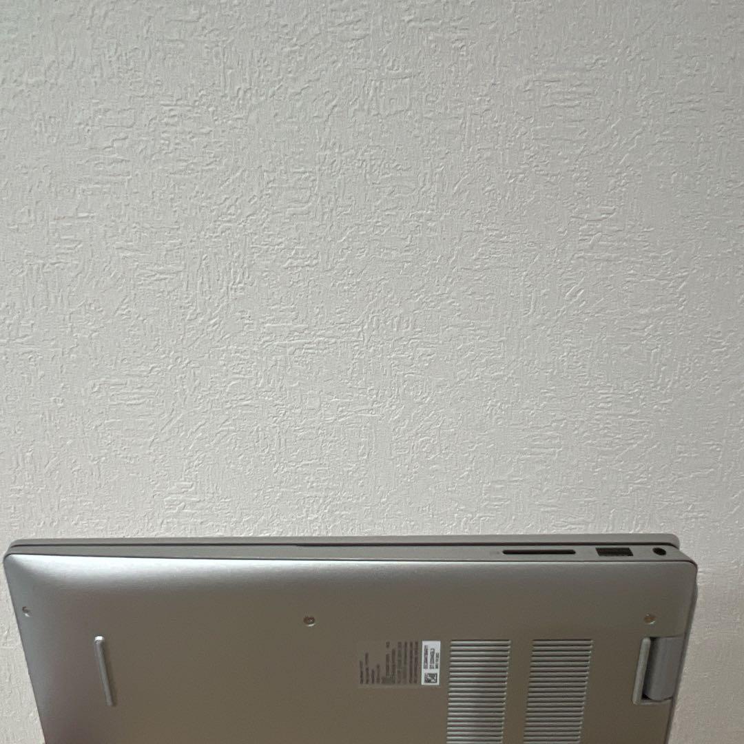 極美品 DELL Inspiron 16
