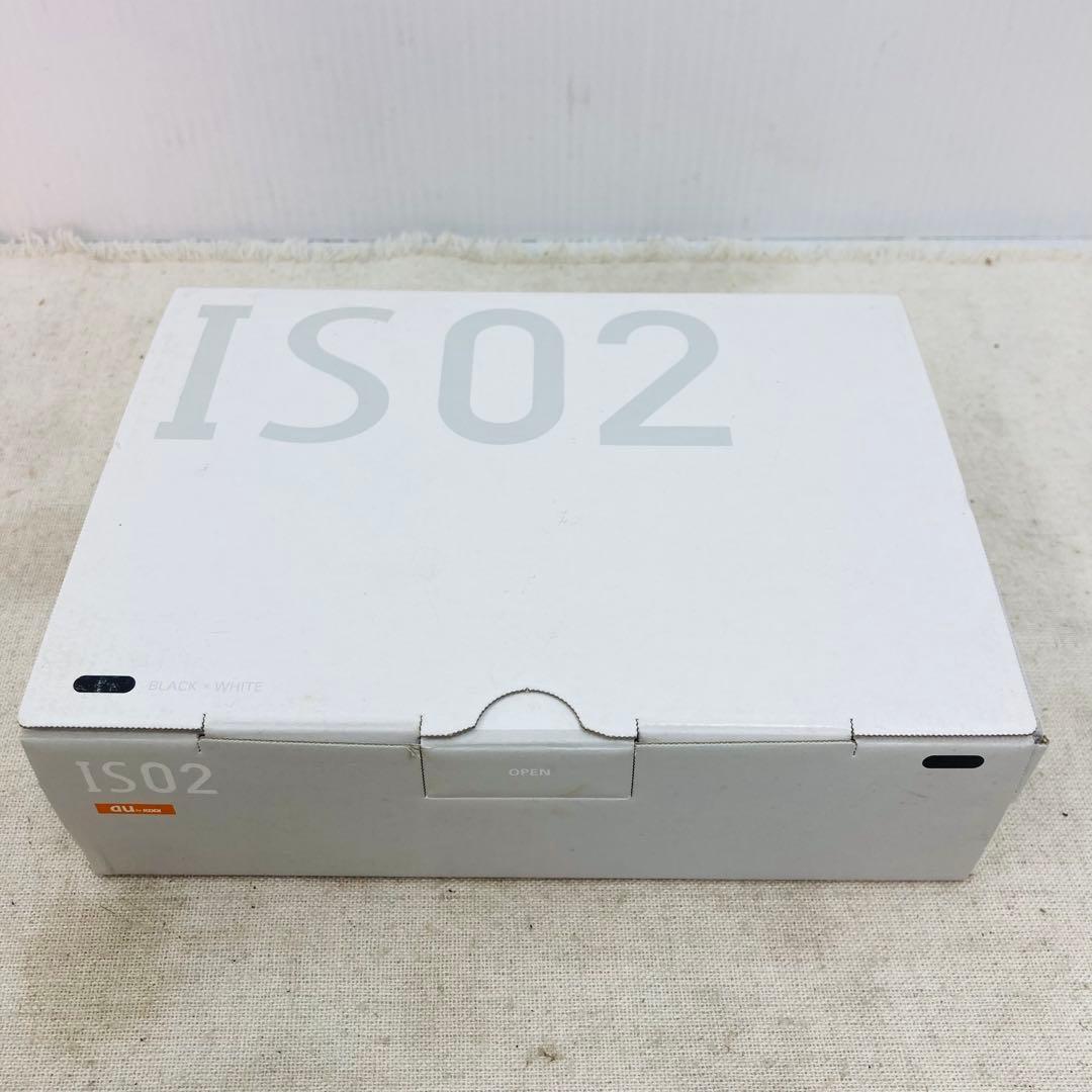 【未使用保管】東芝 TSI01SAA ブラック×ホワイト IS02 へ2