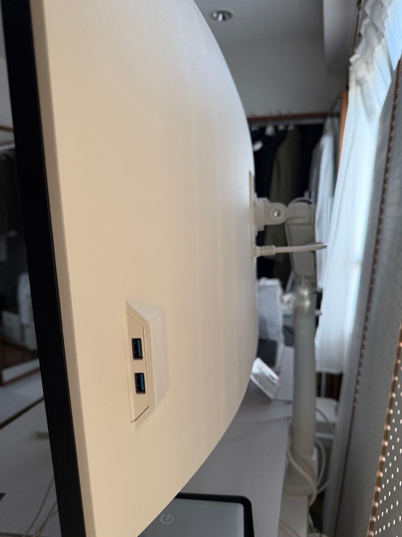 極美品 LG 40WP95C-W 39.7インチ5K2K ウルトラワイドモニター