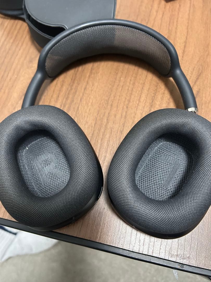 AirPods max スペースグレー