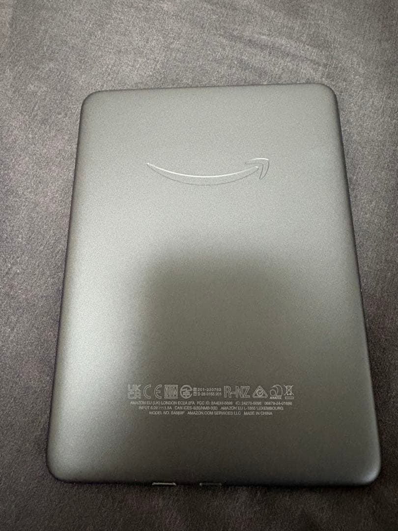 Kindle Paperwhite シグニチャー 12世代 純正カバー付き