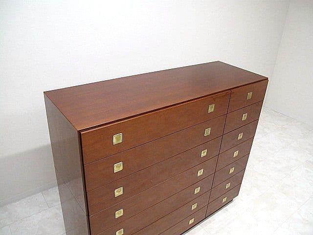 IDC大塚家具 シカモアメープル材チェスト 　W135cm　ローチェスト