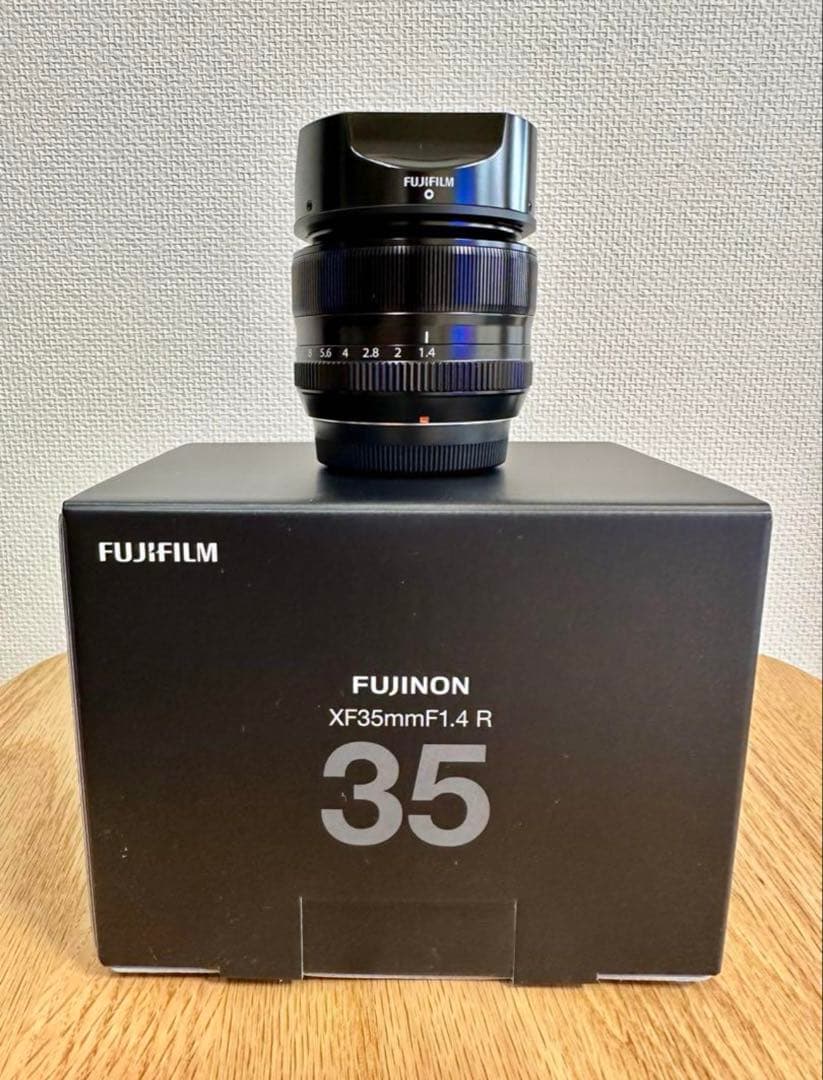 新品同様！ FUJIFILM フジノン XF35mmF1.4 R おまけ付き