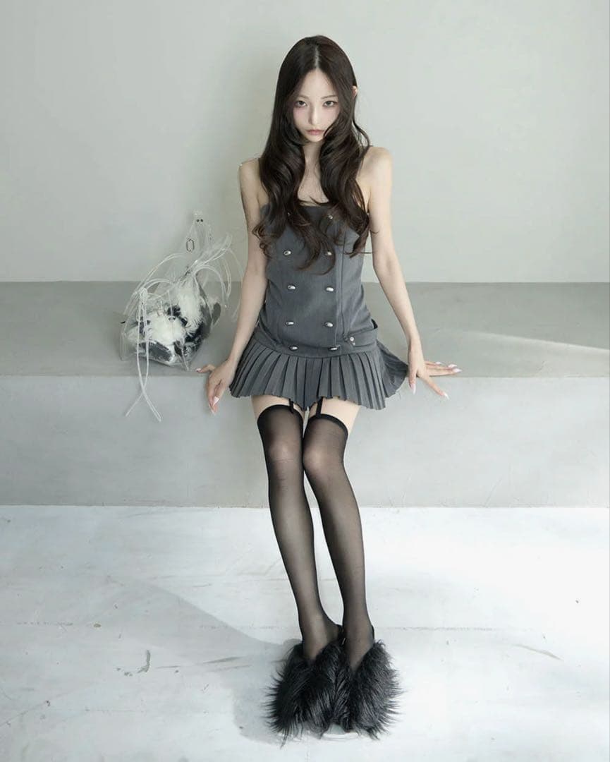 靴 theredthread S hairy fur mule