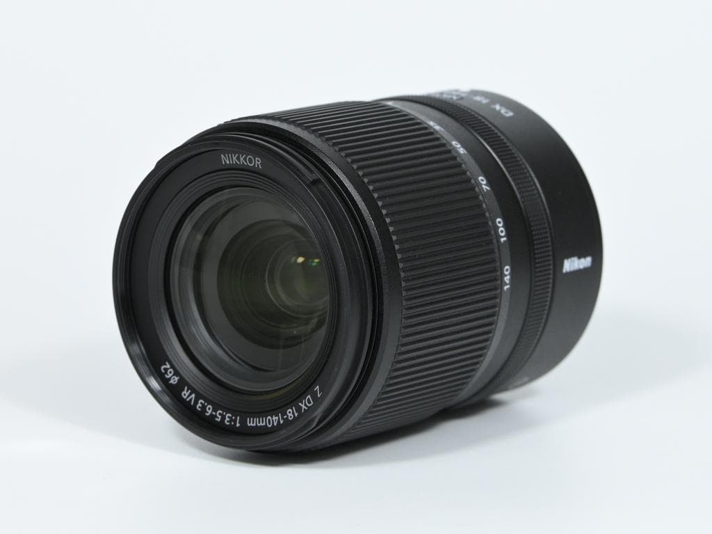 【ほぼ新品】 Nikon Z DX 18-140mm F3.5-6.3 VR