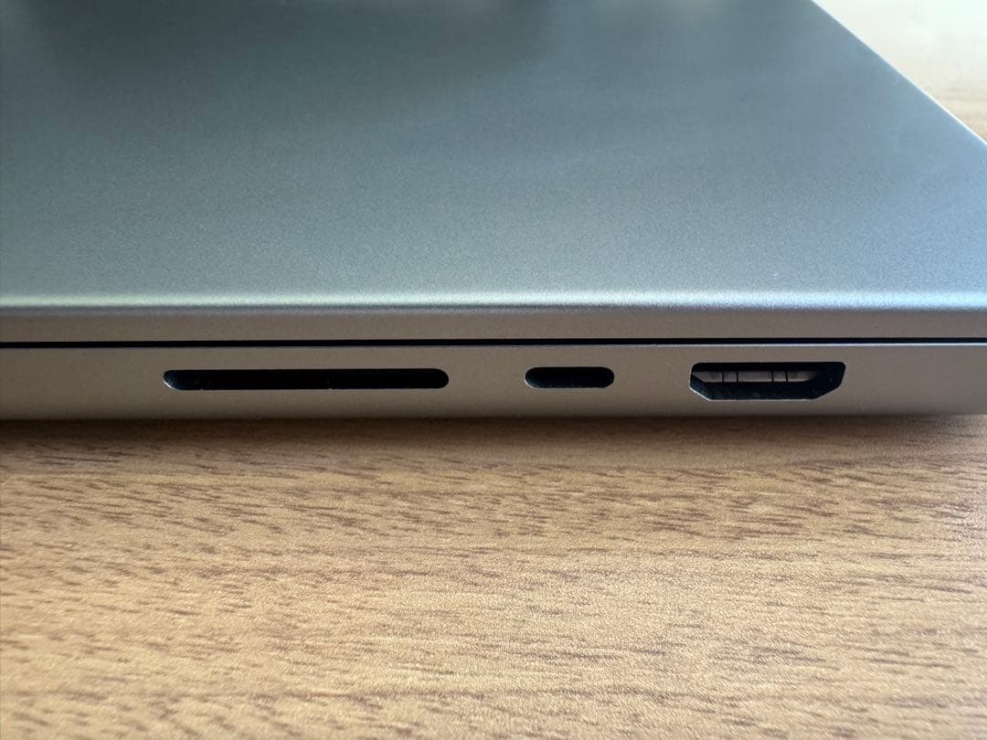 16インチMacBook Pro M2 Max 64GBメモリ 4TB SSD