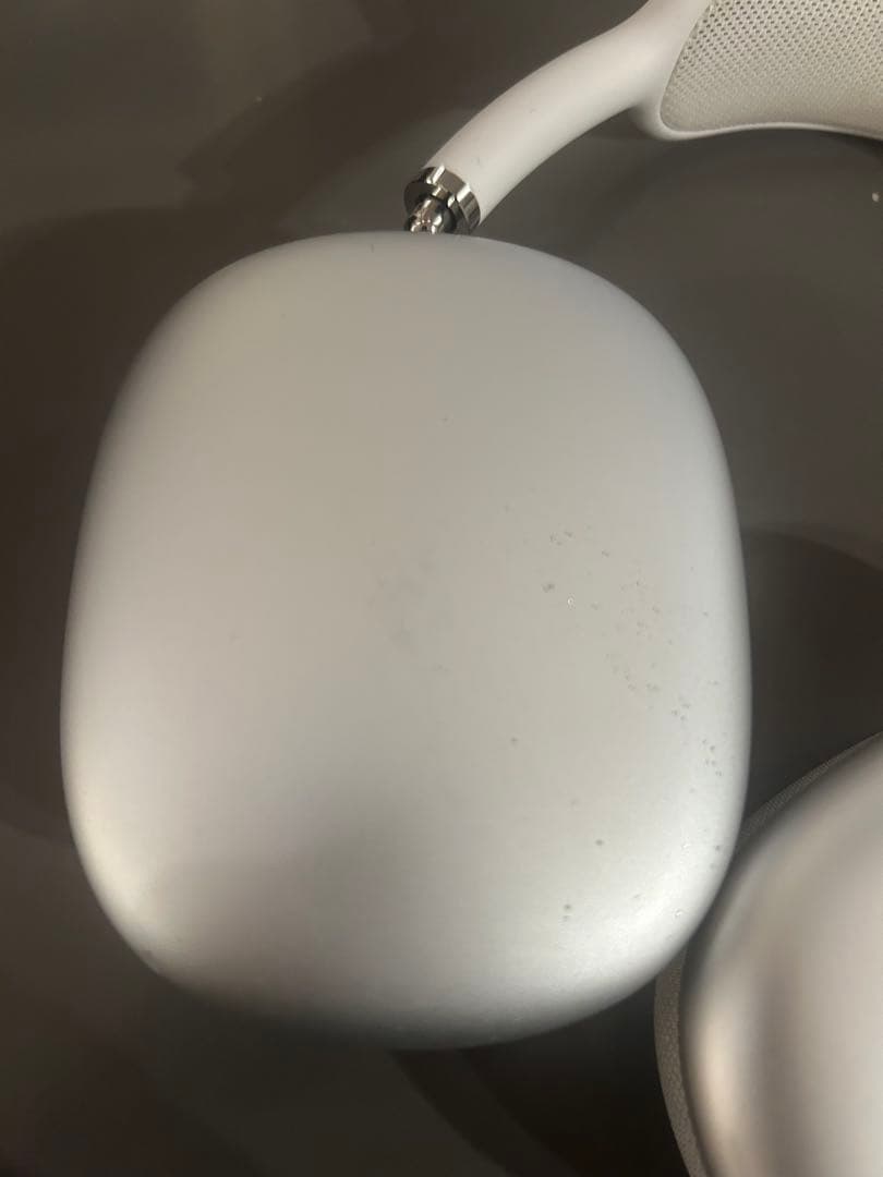 AirPods本体 シルバー オーバーイヤー型