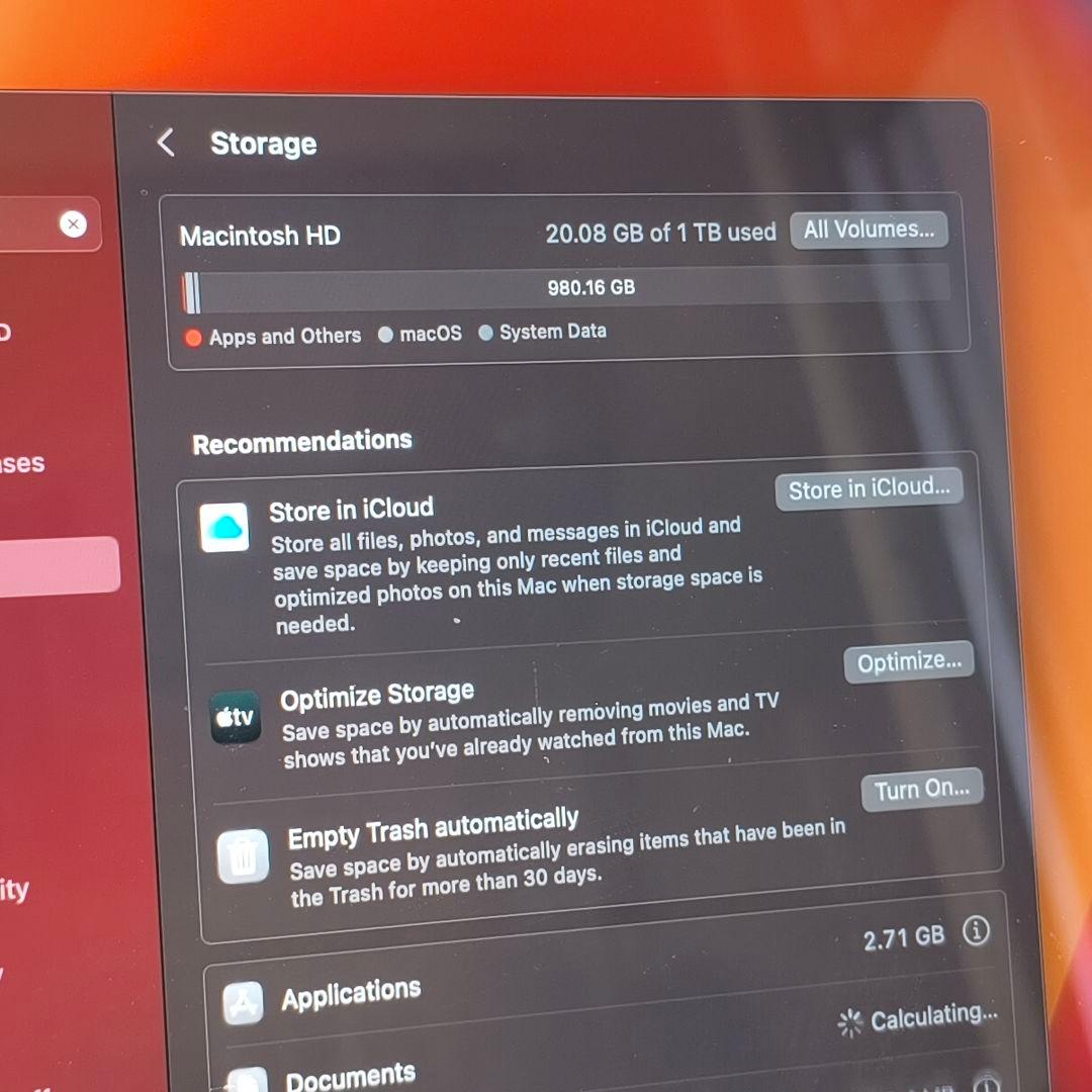 Apple MacBook Pro 2017 13インチ 16GB 1TB