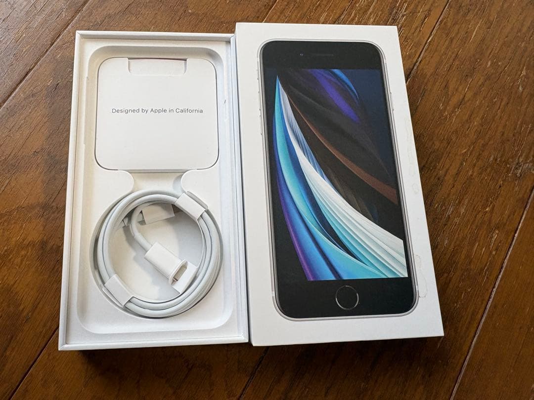 iPhoneSE 第2世代 64GB ホワイト 本体 箱付き①
