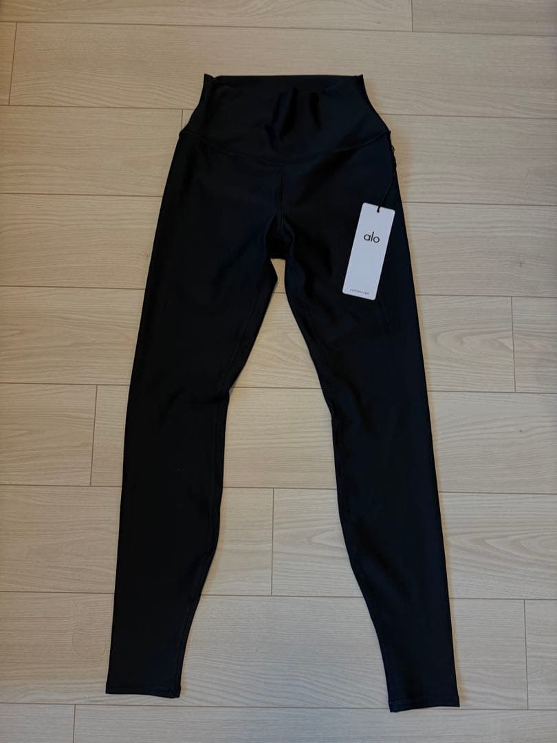 alo ハイウエストエアリフトレギンス S ブラック（長さ:フル）