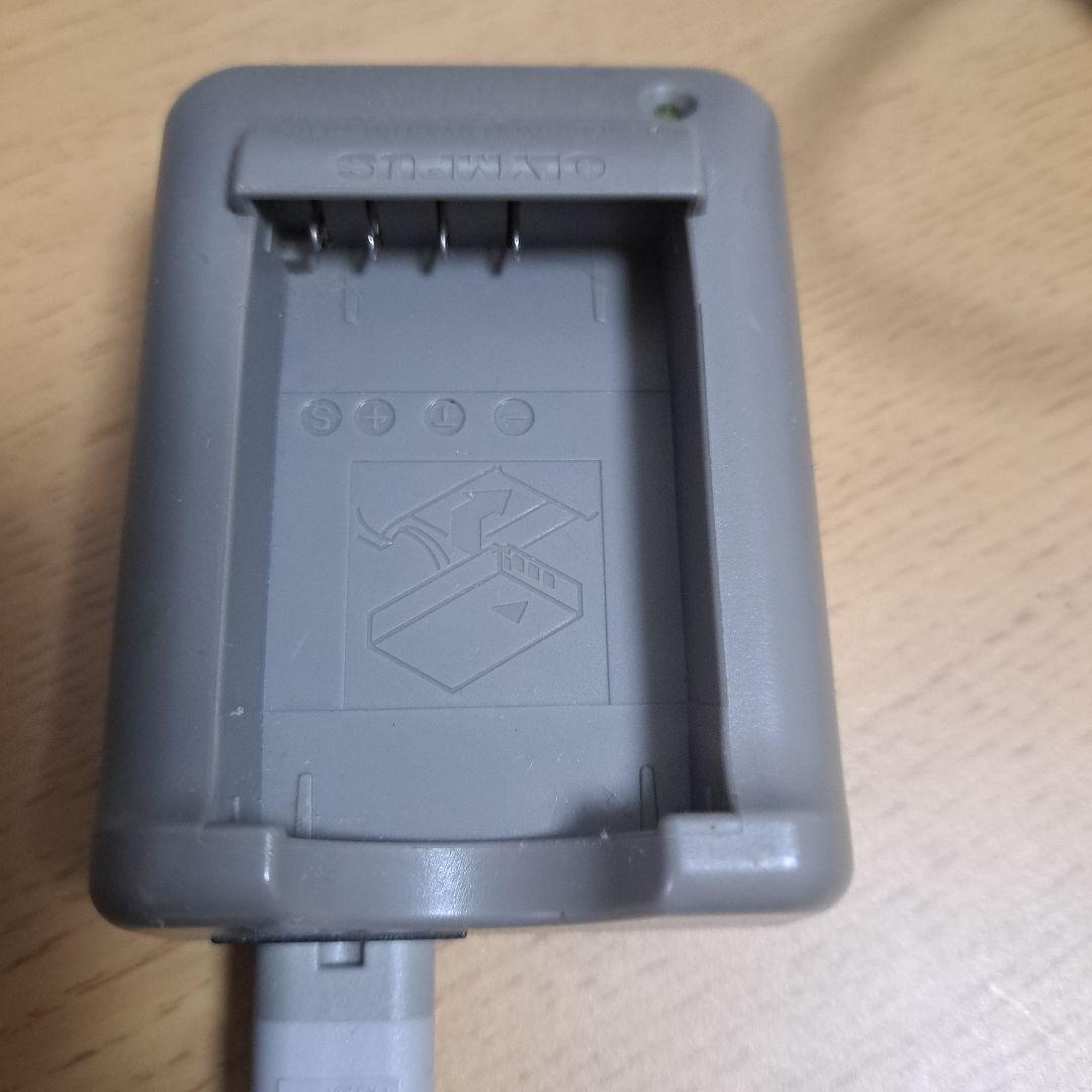 ミラーレス一眼OLYMPUS PEN Lite E-PL6　フラッシュ付き　美品