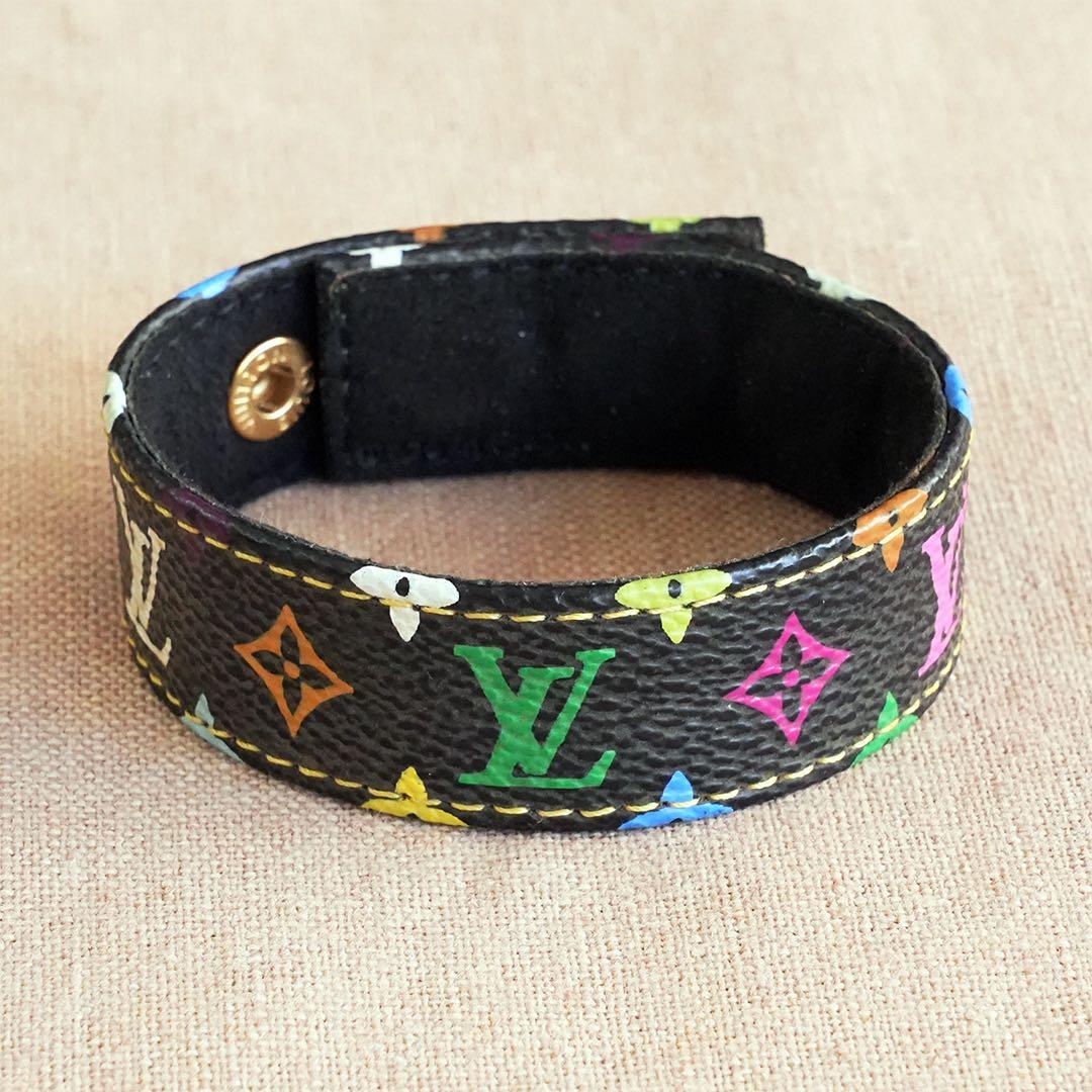 LOUIS VUITTON モノグラムバングル