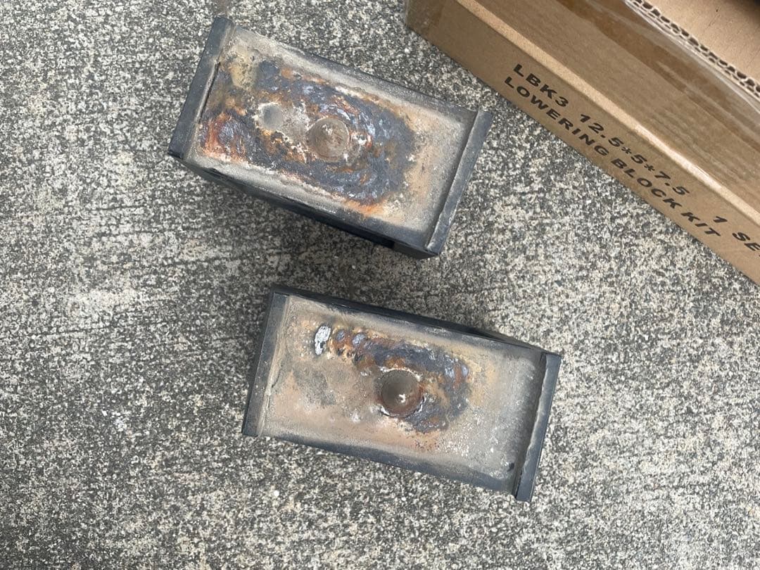 ハイエース　玄武　4インチブロック