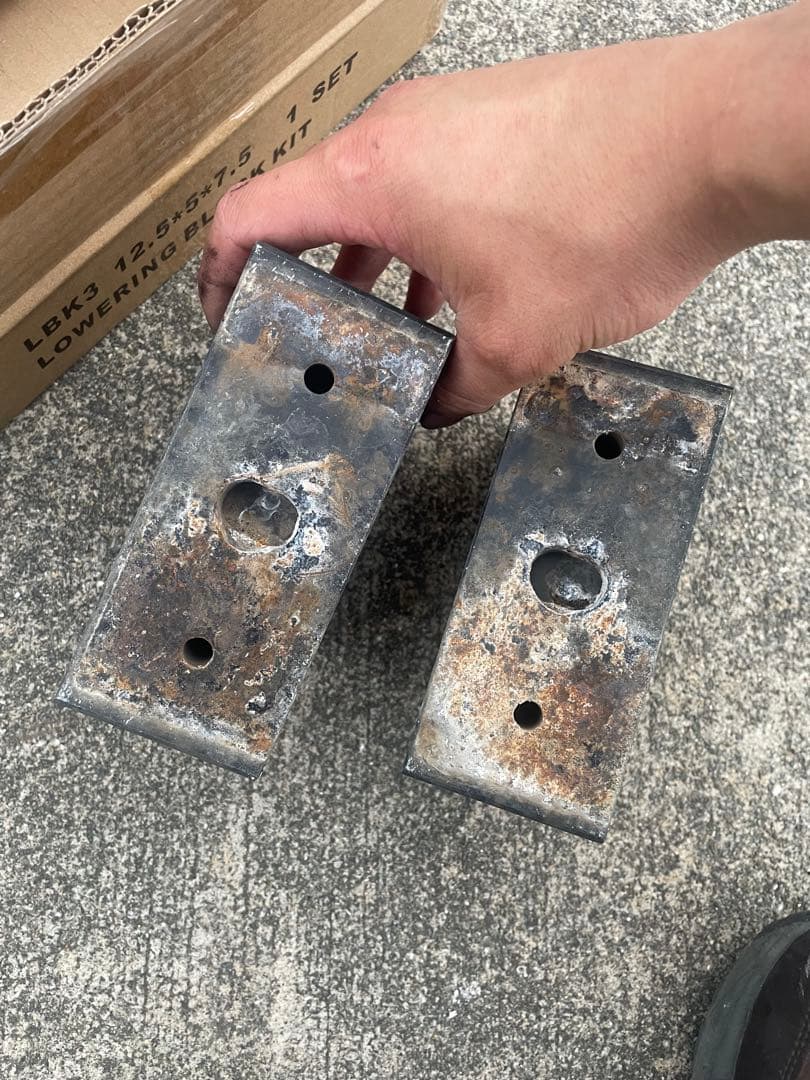 ハイエース　玄武　4インチブロック