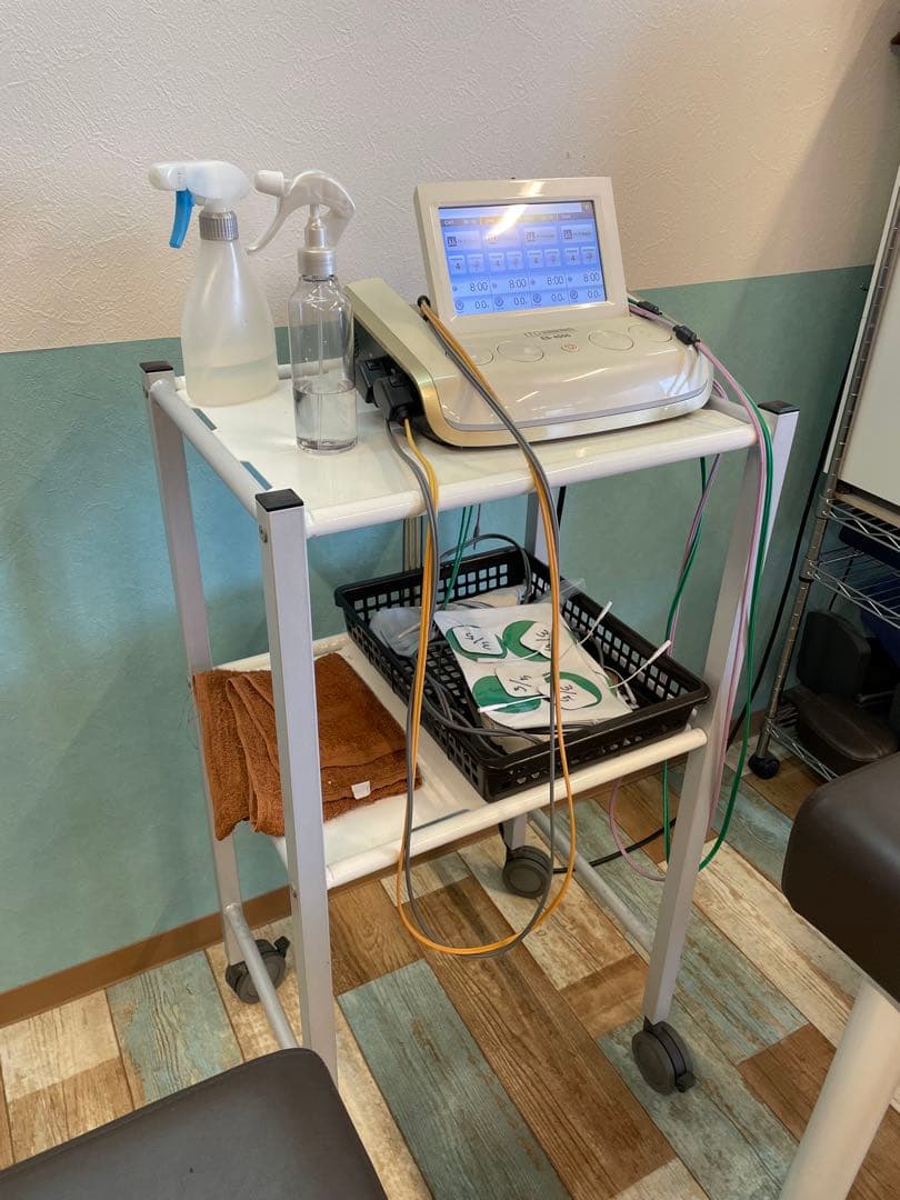 ITO ES-4000 ハイボルテージ　治療器