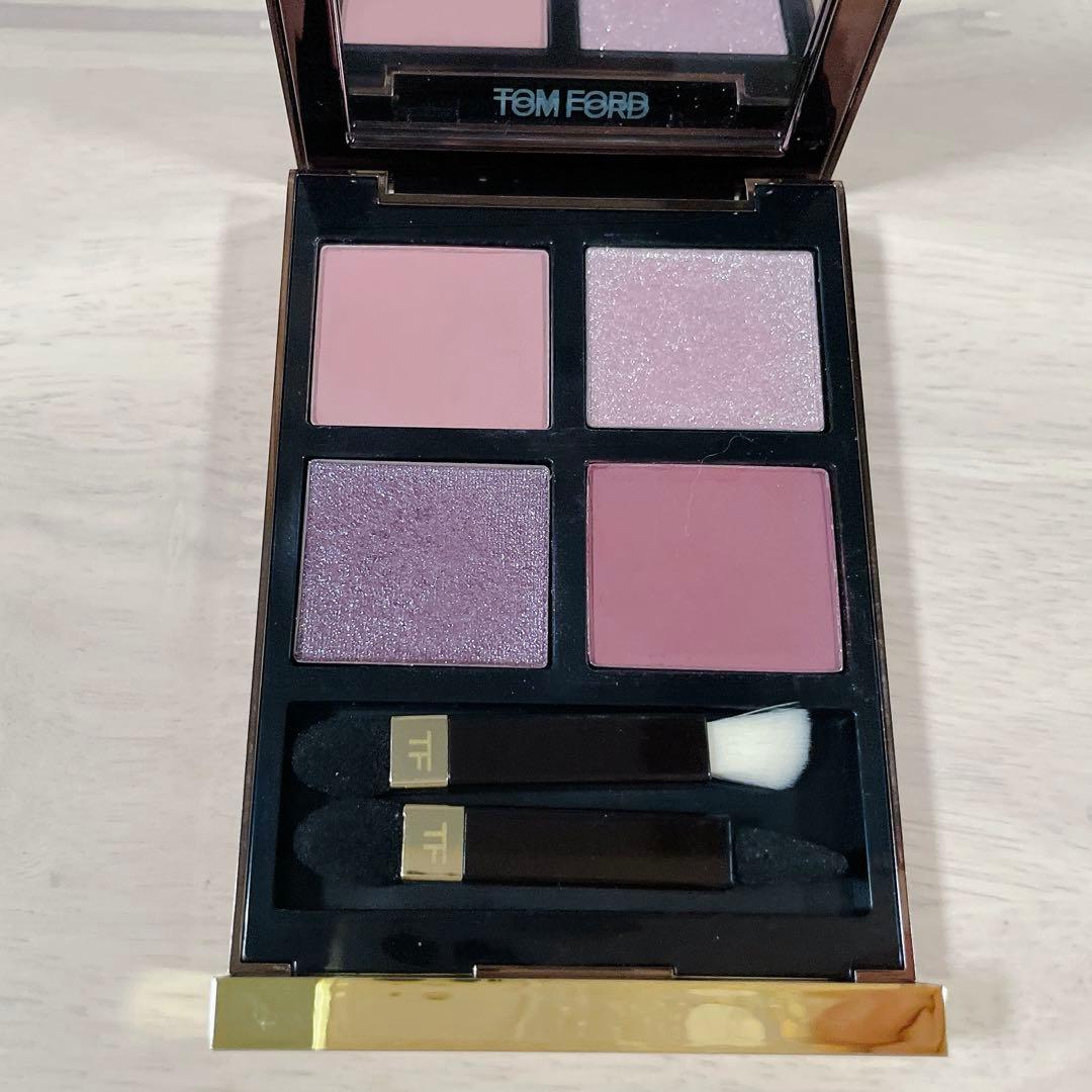 【箱付き】TOM FORD メタリックモーブ 01S 限定品