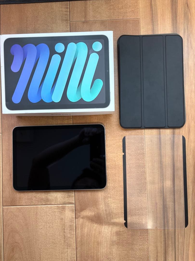 【美品】iPad mini7 （A17Pro）　512GB　ケース・フィルム付き