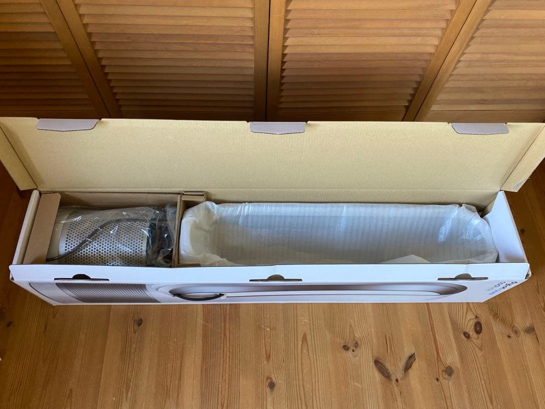 【ジャンク品】未使用　ダイソン 空気清浄機能付 タワーファン TP03WS