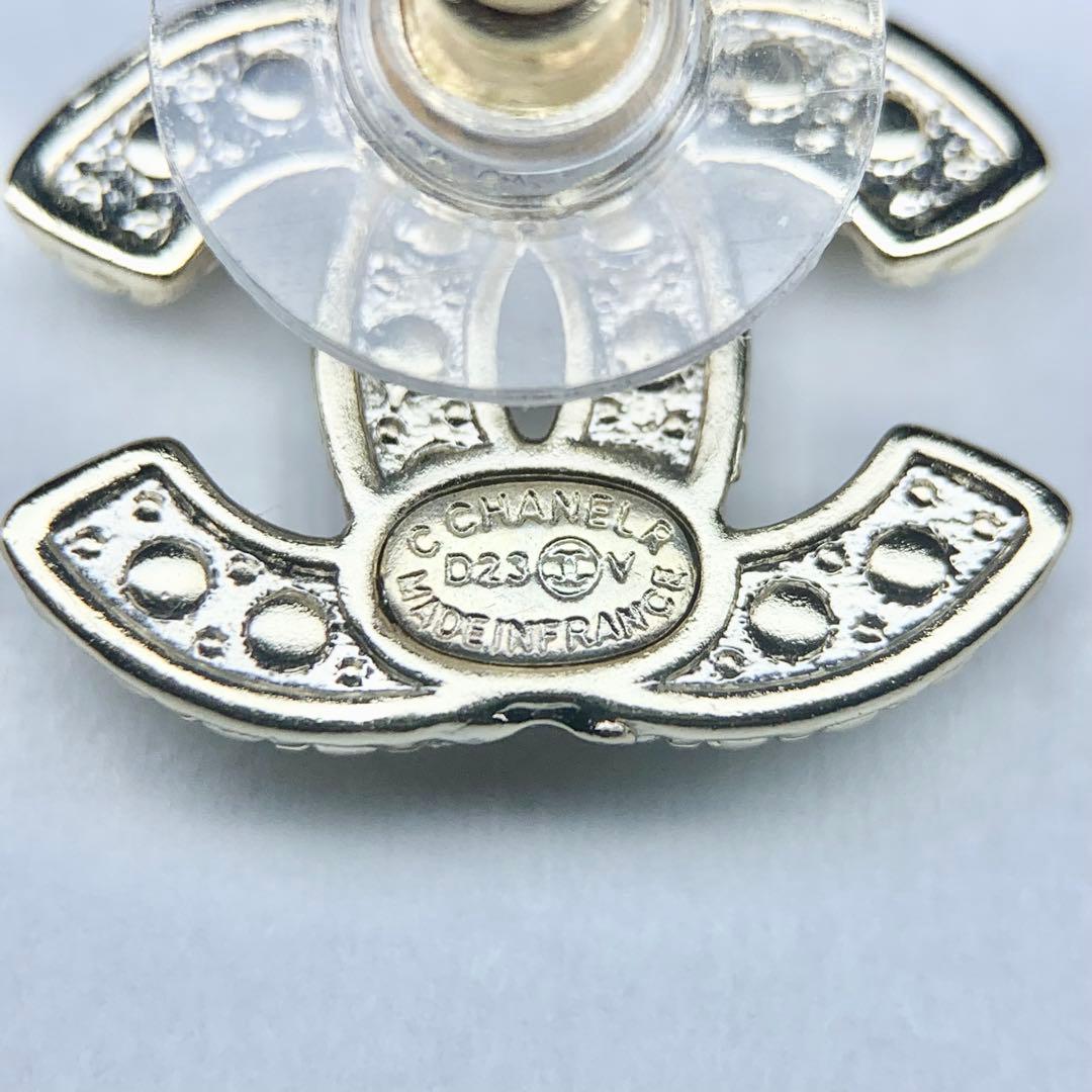 未使用級 CHANEL シャネル ピアス ココマーク パール装飾 片耳 2023