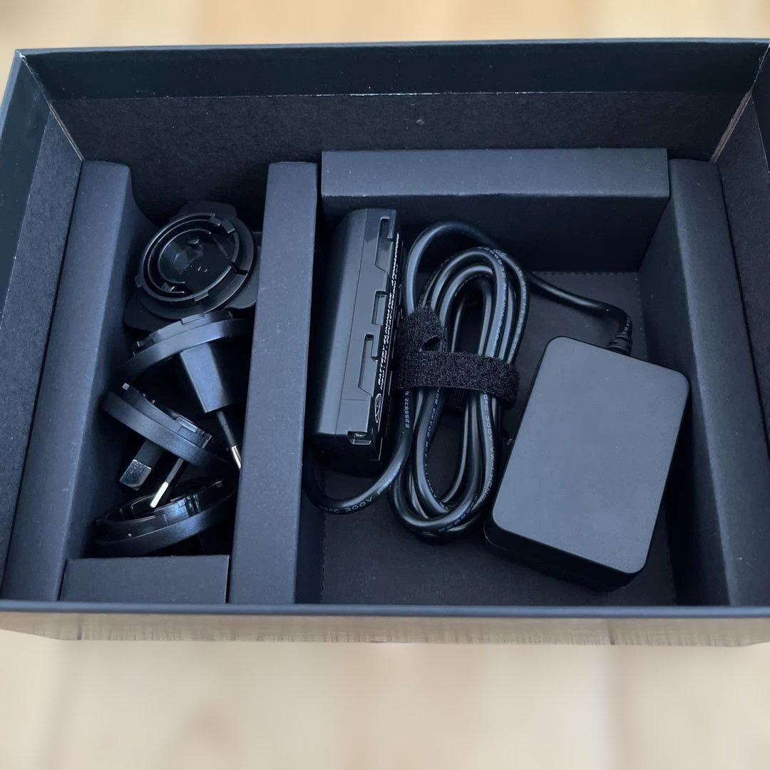 Atmos Shinobi 5.2インチ 4K外部モニター