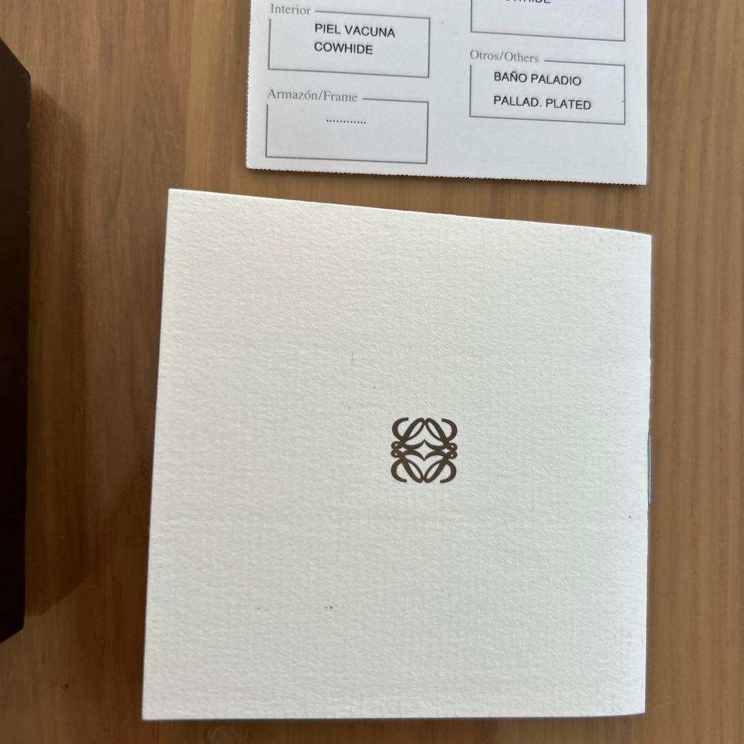 未使用品　正規品LOEWE アナグラムチャーム