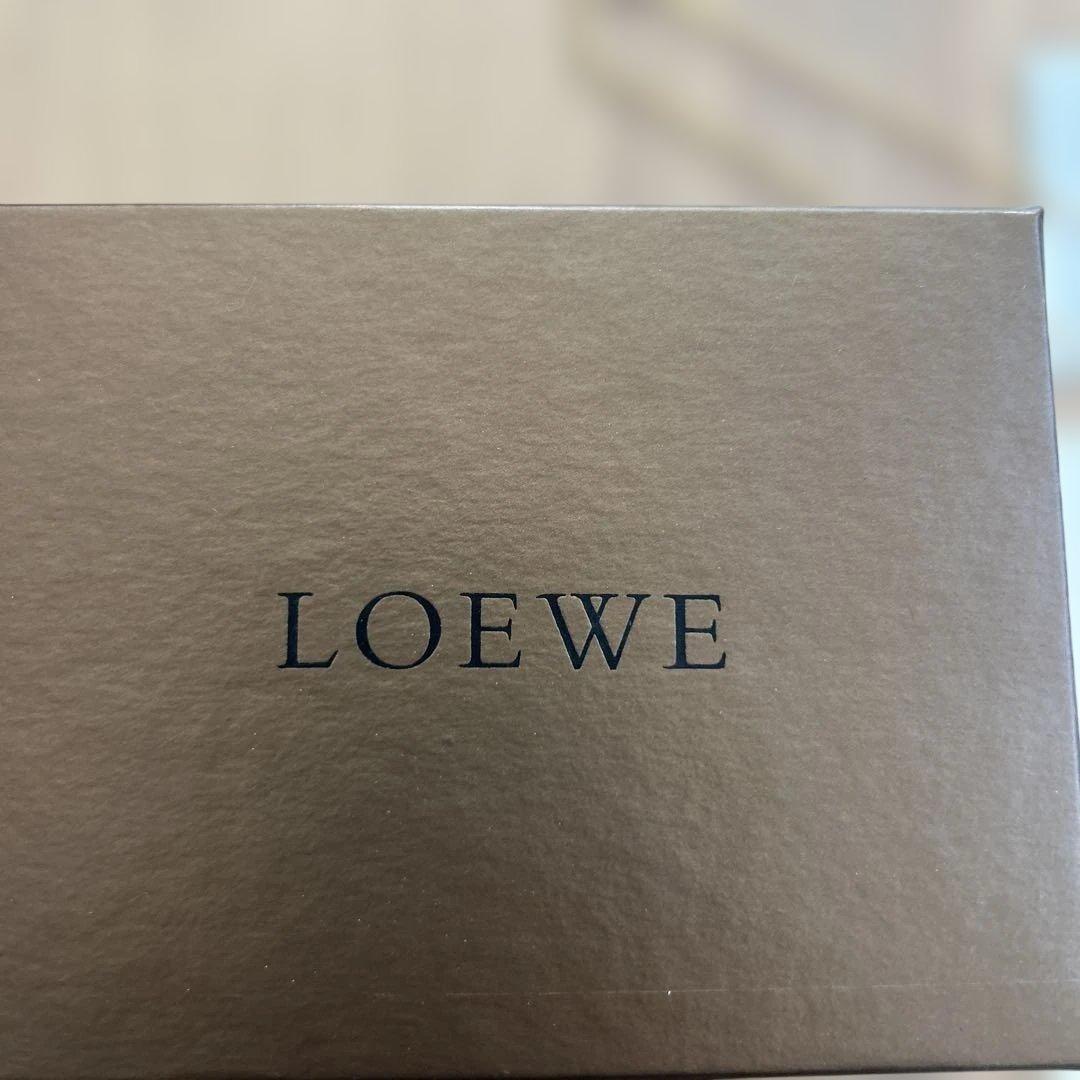 未使用品　正規品LOEWE アナグラムチャーム