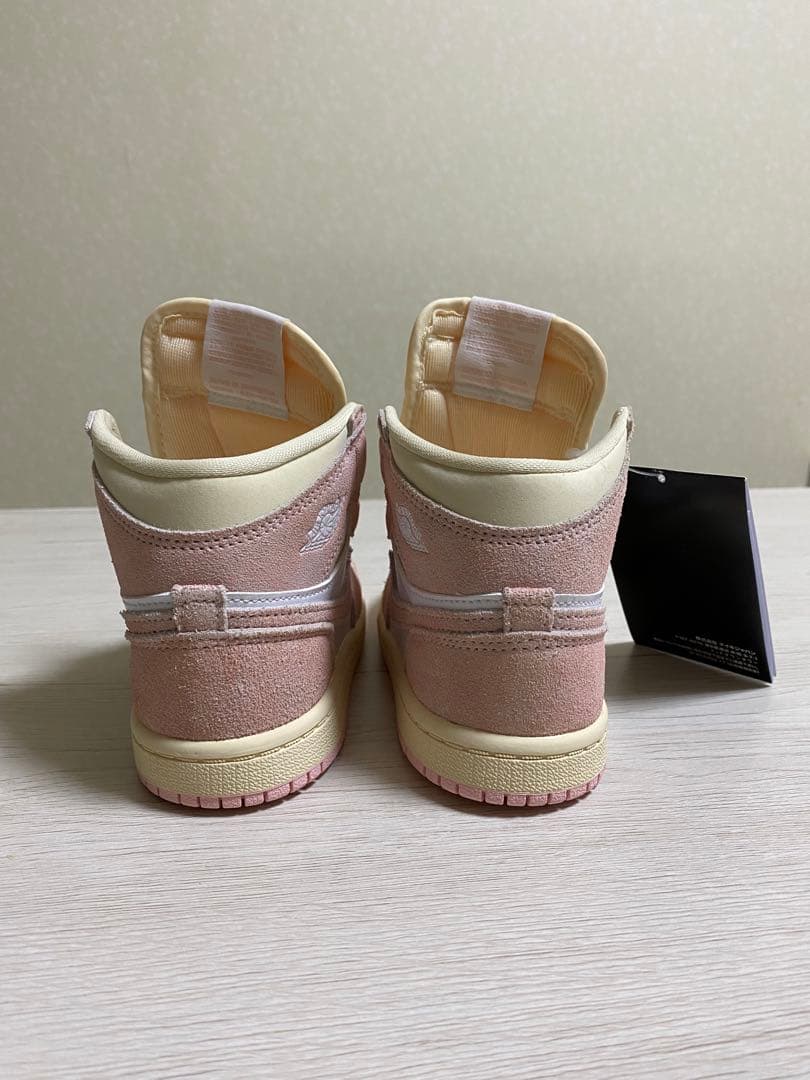 NIKE Jordan 1 Retro キッズシューズ ピンク【YーY】
