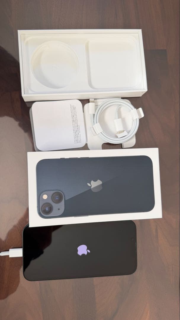 スマートフォン本体 iPhone13 256gb