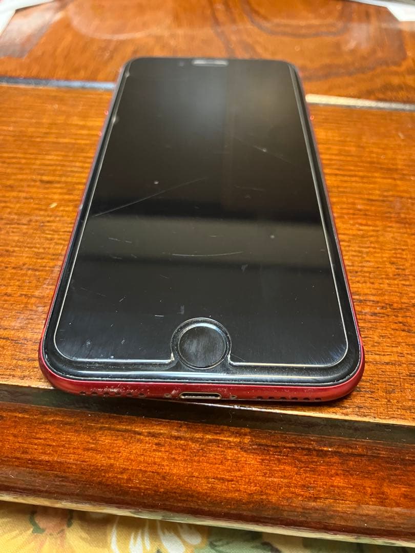 Apple iPhone (赤) 本体